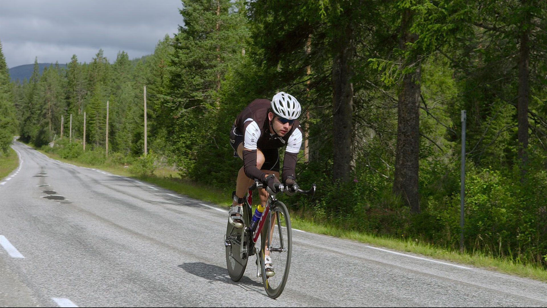 跨界封锁，从乌拉圭防线到F1赛道，孔德的接管艺术