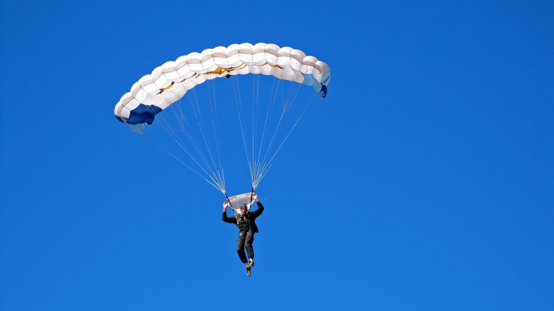 范弗利特爆发，奇才生死战险胜独行侠